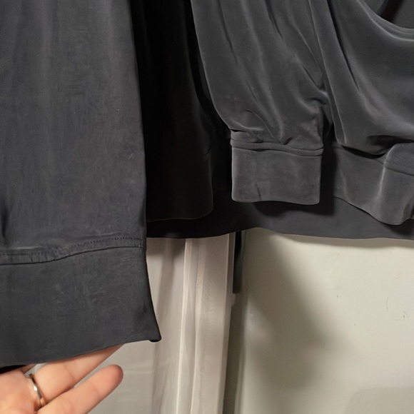 Victoria's Secret/Sport Faux Wrap
Oversized Hoodie L - Picture 3 of 6